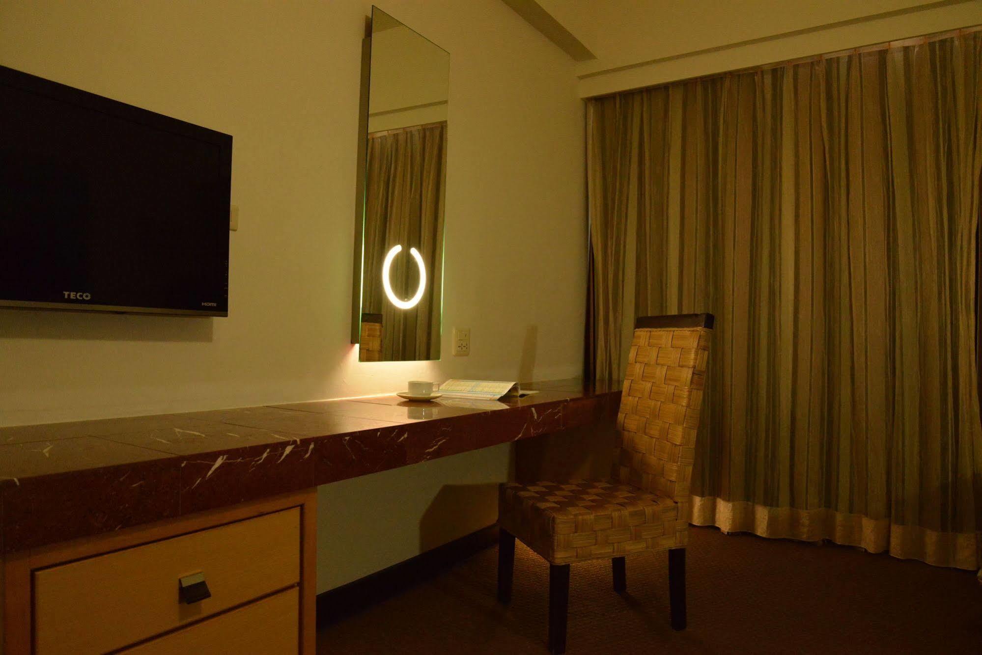 Kingship Hotel Kaohsiung Inter Continental מראה חיצוני תמונה