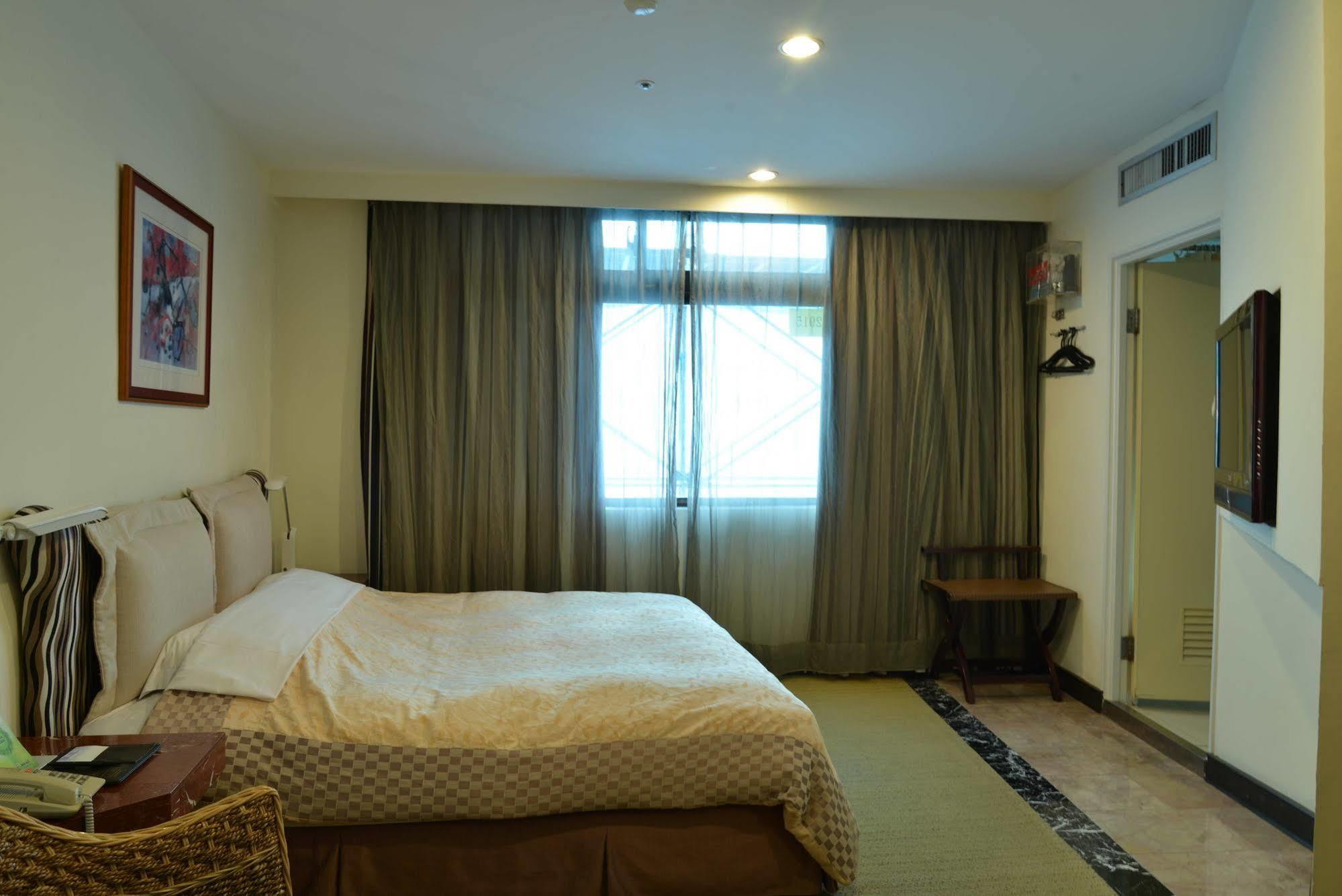 Kingship Hotel Kaohsiung Inter Continental מראה חיצוני תמונה