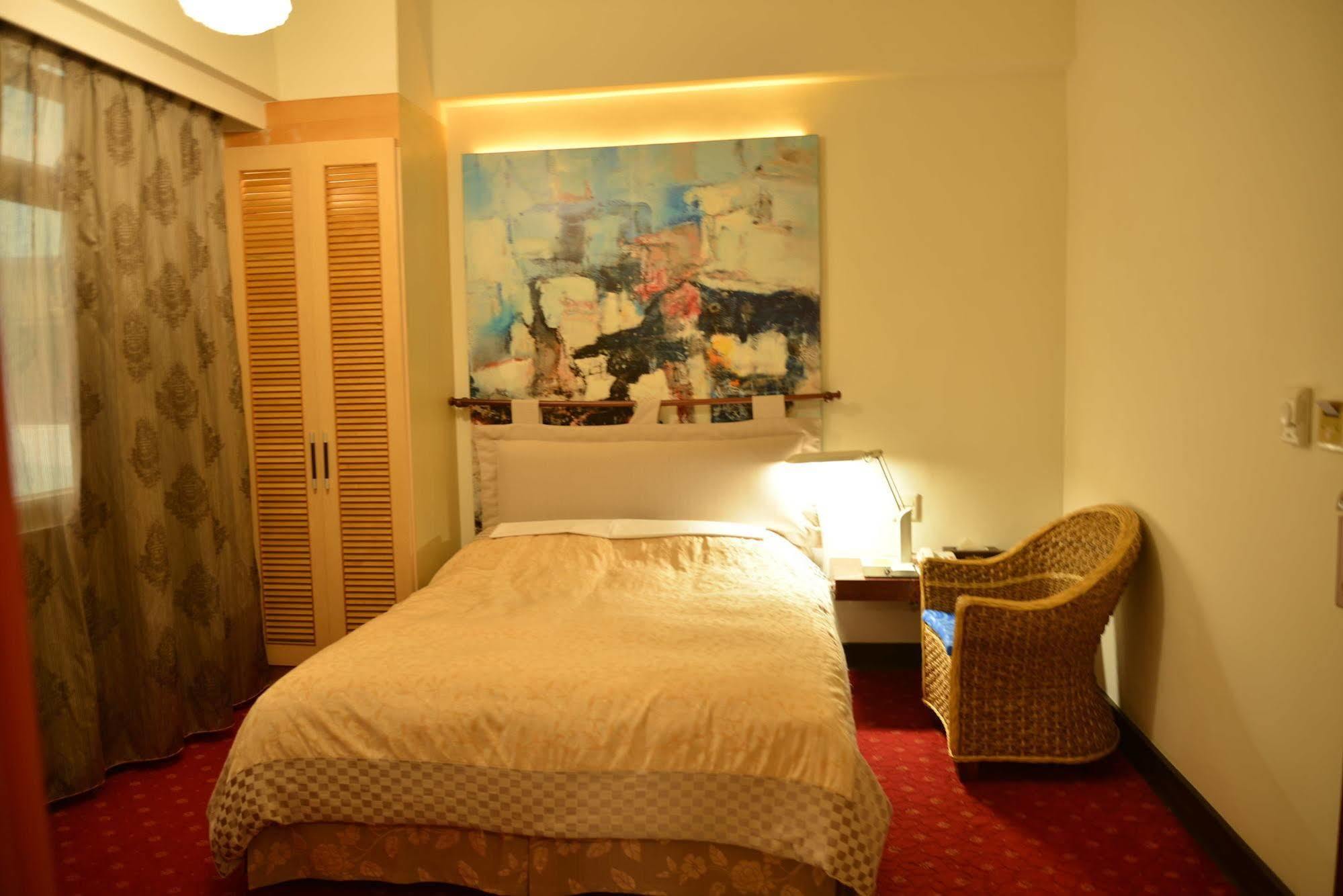Kingship Hotel Kaohsiung Inter Continental מראה חיצוני תמונה