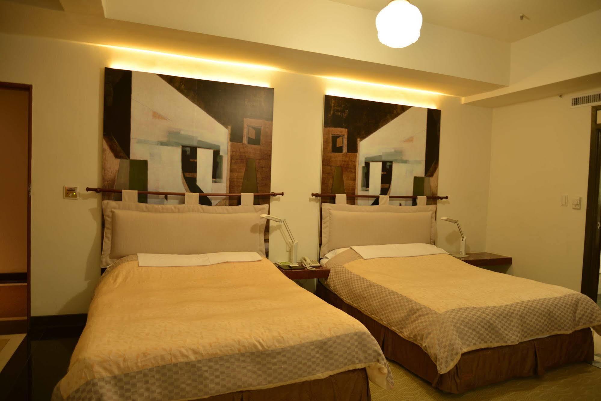 Kingship Hotel Kaohsiung Inter Continental מראה חיצוני תמונה