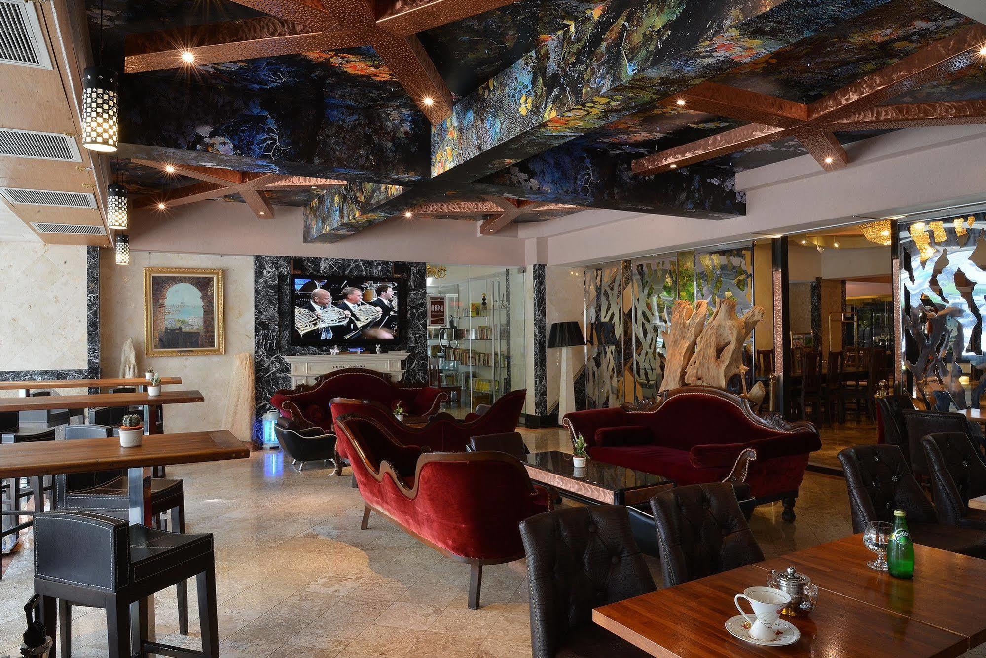 Kingship Hotel Kaohsiung Inter Continental מראה חיצוני תמונה